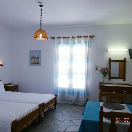 Apartment Alkionides Naousa (Paros)