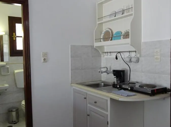 Alkionides Naousa (Paros)