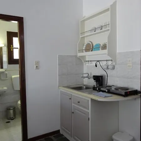 Alkionides Naousa (Paros)